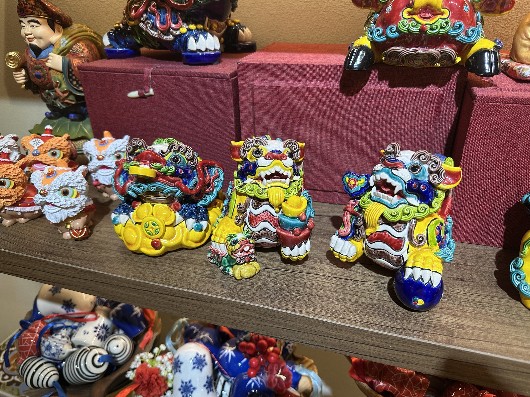 Shopping & Handicrafts
